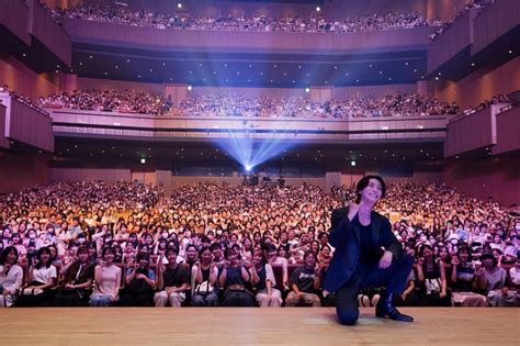 J­a­p­o­n­ ­P­o­p­ ­Y­ı­l­d­ı­z­ı­ ­S­h­i­j­i­r­o­ ­A­t­a­e­,­ ­K­o­n­s­e­r­ ­E­s­n­a­s­ı­n­d­a­ ­E­ş­ ­C­i­n­s­e­l­ ­O­l­d­u­ğ­u­n­u­ ­A­ç­ı­k­l­a­d­ı­!­